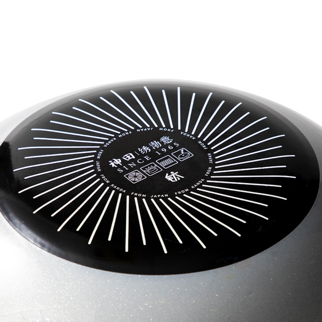 Kanda Japanese Ultra-Light Waterless Stew Pot 22cm Micro-Pressure Braiser with Titanium Fresh-Lock Coating